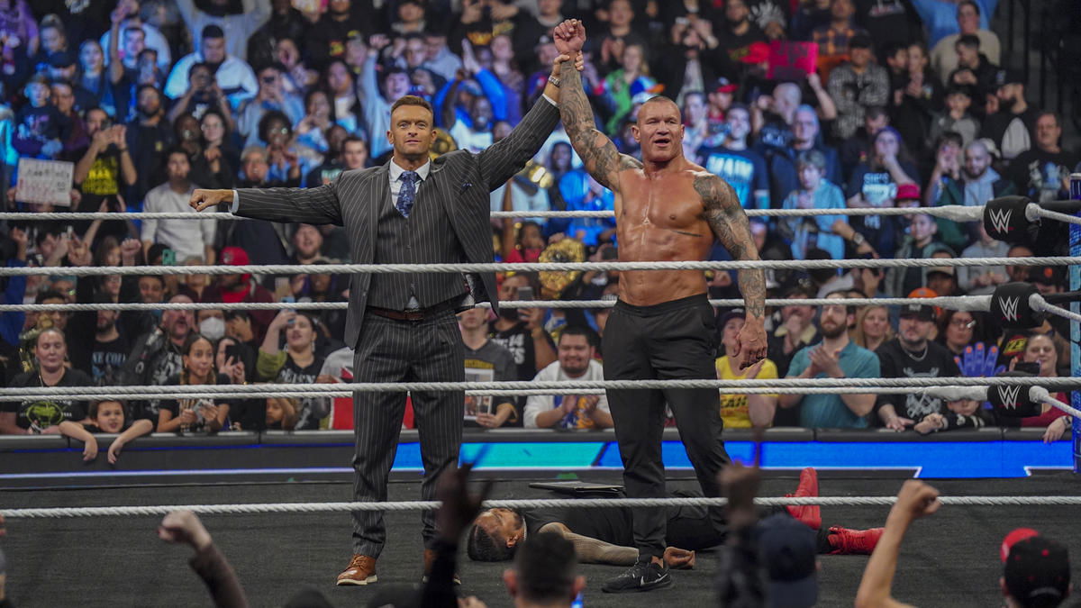 WWE SmackDown video highlights Randy Orton signs SmackDown contract