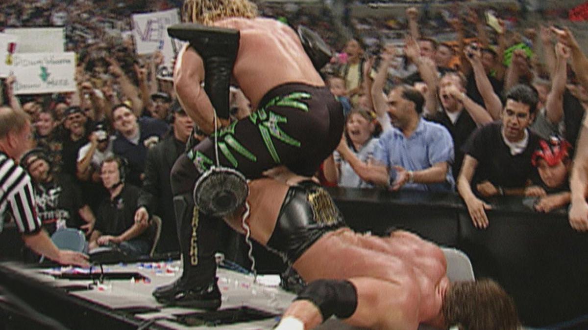 B&V&C&G: Retro WCW Invasion RAW May 21, 2001, plus Granny!