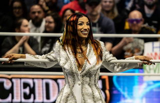 Mercedes Mone reacts to Bayley, Naomi, Tamina attending AEW Big Business