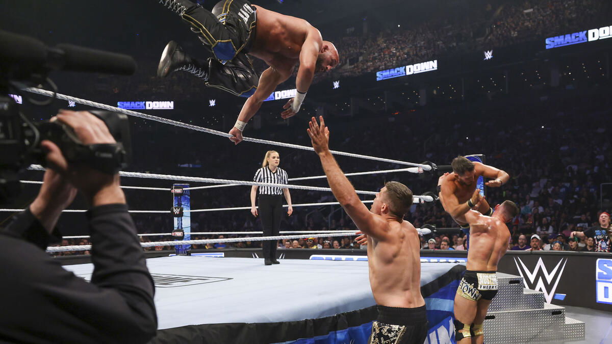 Wwe Smackdown Ratings Steady For Money In The Bank Go-home Show - F4w Won