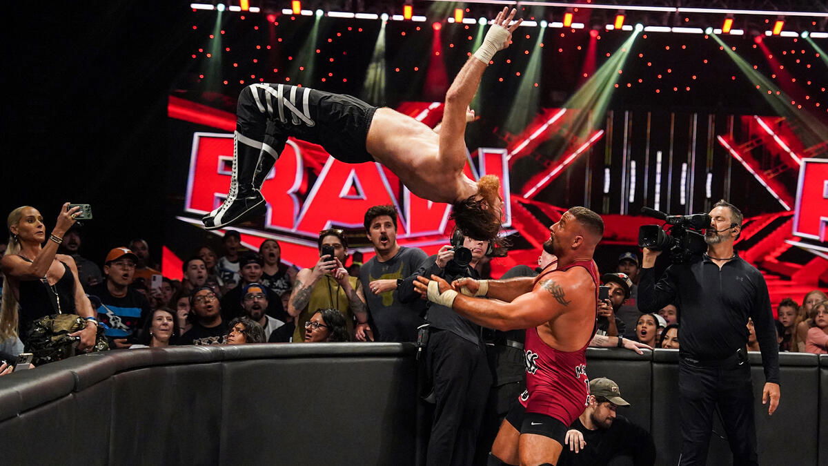 WWE Raw draws best ratings in four months F4W/WON